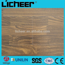 2015 Best Price AC3/AC4 Embossed Surface Laminate Flooring